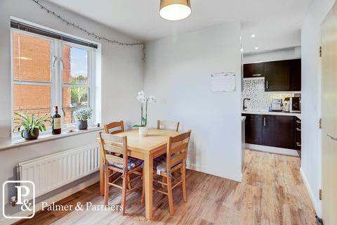 1 bedroom apartment for sale, Circular Road South, Colchester, Essex, CO2