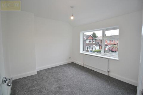 3 bedroom semi-detached house for sale, Avondale Crescent, Davyhulme