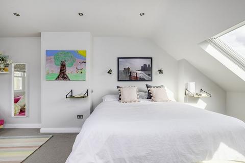 6 bedroom terraced house for sale, East Sheen, London, SW14