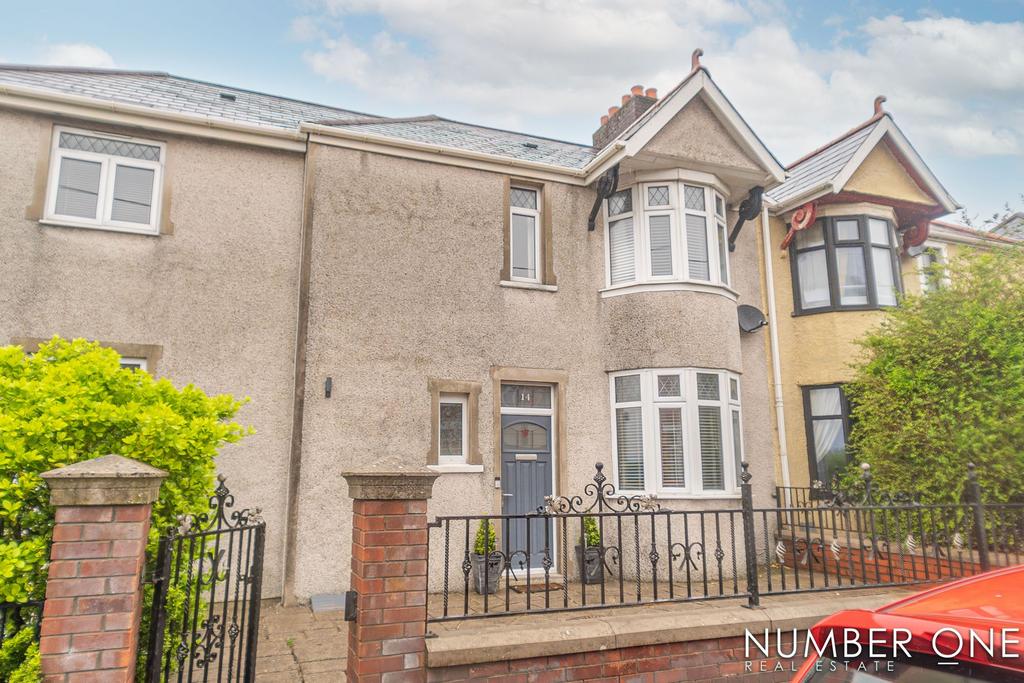 Garth Street, Kenfig Hill, CF33 4 bed semidetached house for sale £