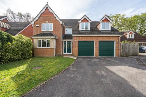 4 bedroom detached house for sale, Burghfield Common, Reading RG7