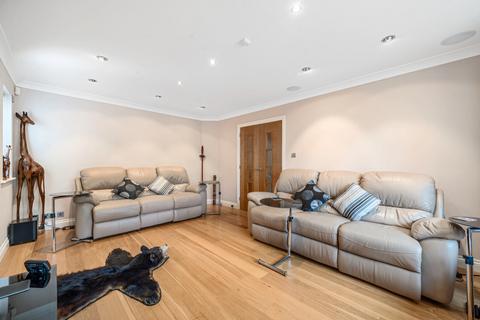 4 Alder Glade, Burghfield Common, Reading, RG7 3HW