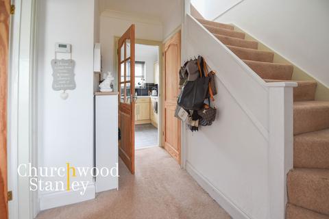 2 bedroom semi-detached house for sale, Seymour Road, Clacton-on-Sea.