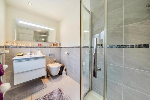 8 Blenheim Way, Southmoor, Abingdon, OX13 5NQ