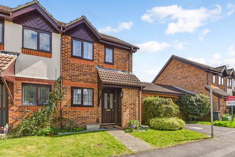 2 bedroom end of terrace house for sale, Sandringham Road, Petersfield, Hampshire