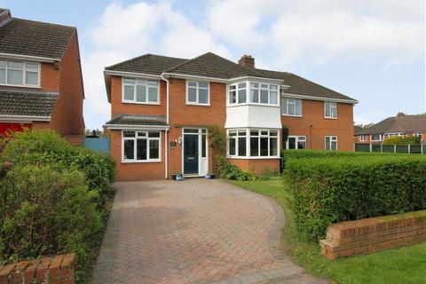 4 bedroom semi-detached house for sale, Westhead Road, Cookley, Kidderminster, DY10