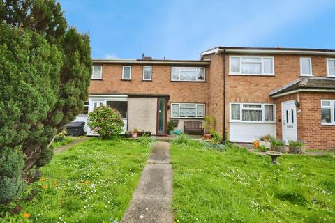 3 bedroom terraced house for sale, Park Road, Stanford-Le-Hope, SS17