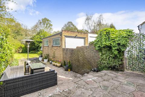 22 Links View Road, Croydon, CR0 8NA