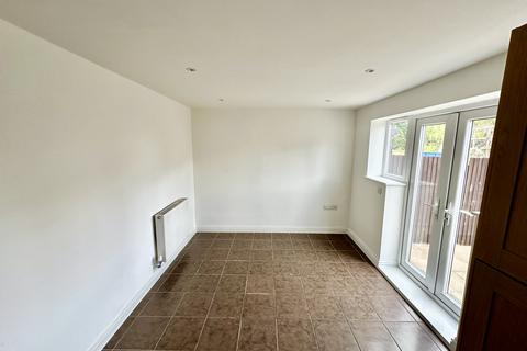 16a Church Fields, Headley, Bordon, GU35 8PE