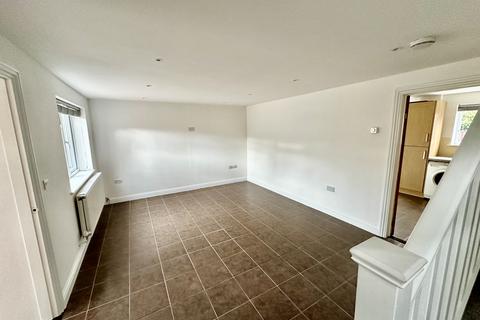 16a Church Fields, Headley, Bordon, GU35 8PE
