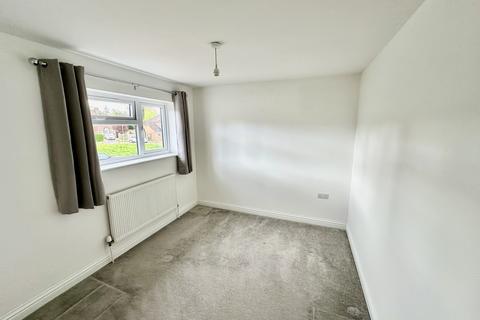 16a Church Fields, Headley, Bordon, GU35 8PE