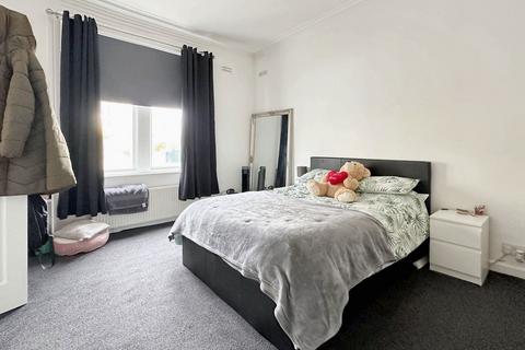 2 bedroom ground floor flat for sale, George Street, Wallsend, Tyne and Wear, NE28 6SL