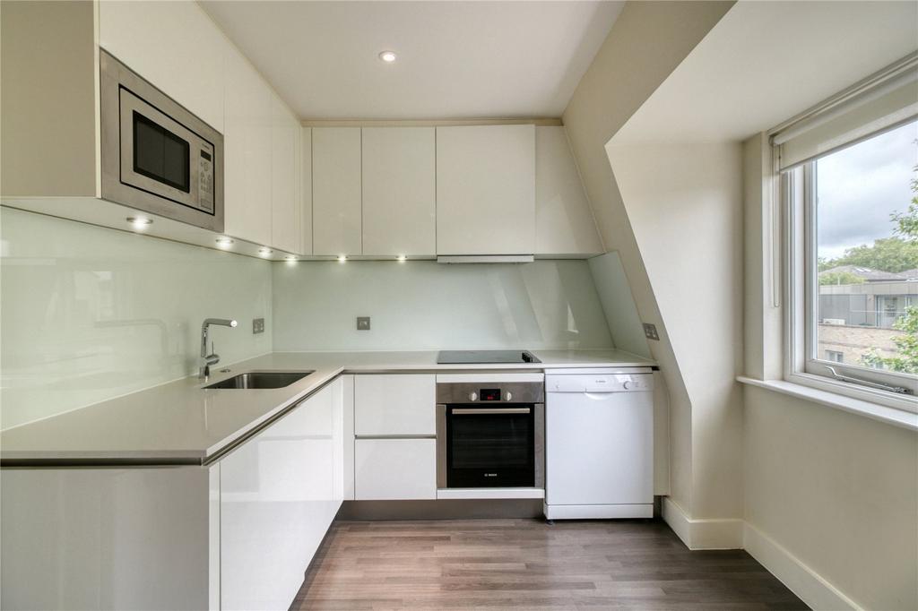 House in London - View 3