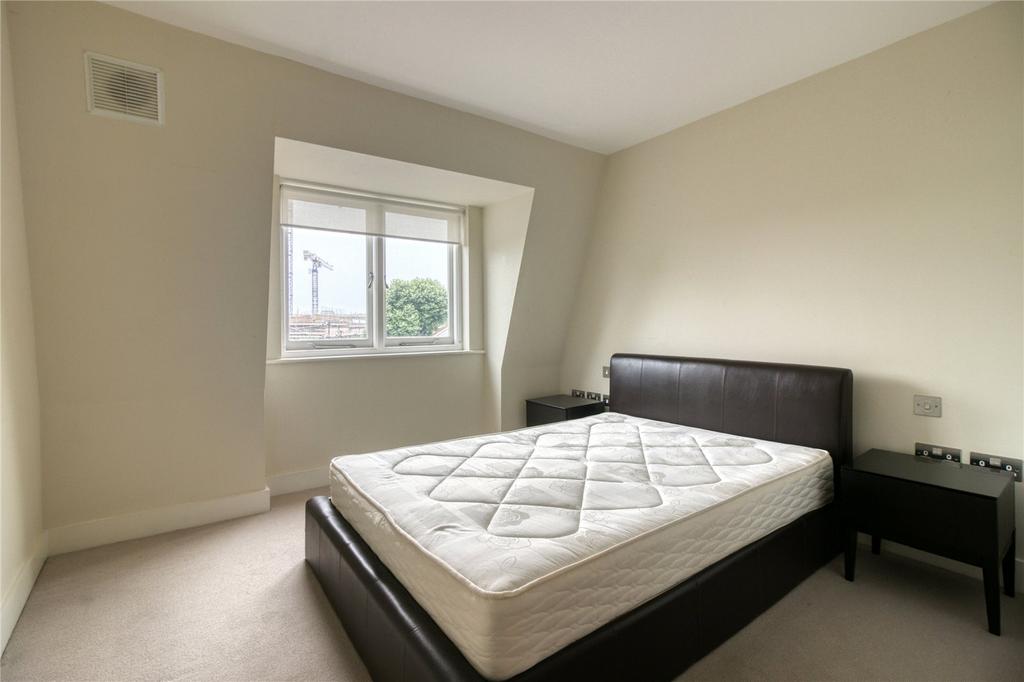 House in London - View 5