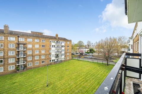 2 bedroom flat for sale, Stockwell Road, London