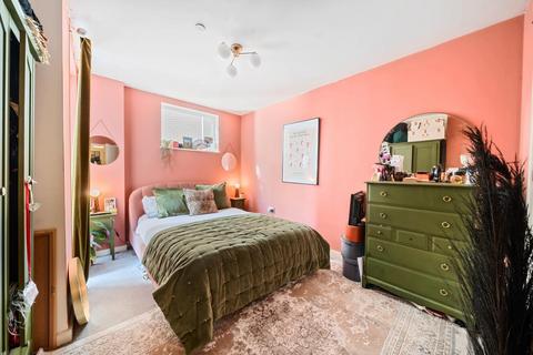 2 bedroom flat for sale, River Rise Close, Deptford