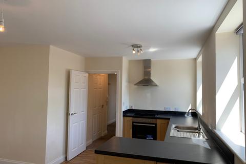 2 bedroom flat to rent, Church Street, Tamworth, B79