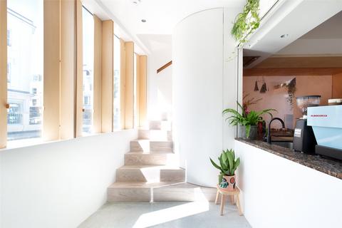 undefined, Artesian Road, London, W2