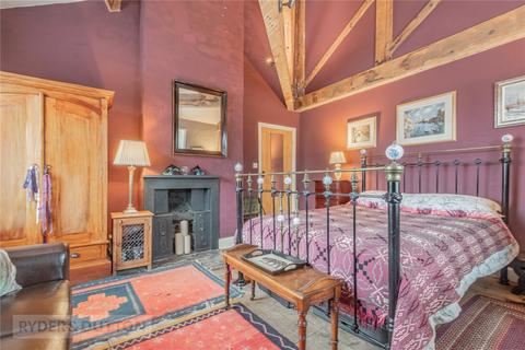 3a Platt Lane, Dobcross, Oldham, OL3 5AD