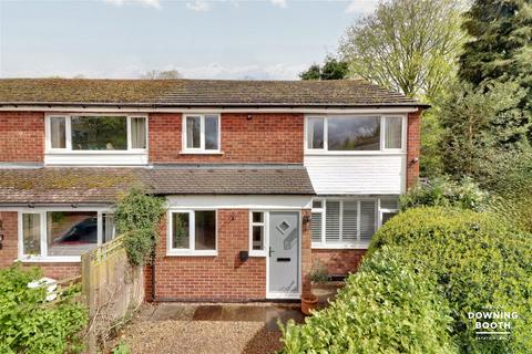 3 bedroom end of terrace house for sale, Babbington Close, Lichfield WS14