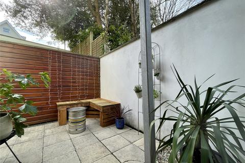 Flat 1, 22 Crescent Road, Bournemouth, BH2 5SS