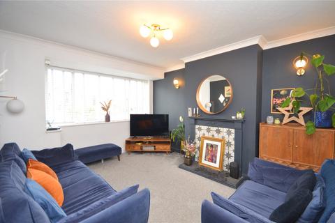 3 bedroom semi-detached house for sale, Shill Bank Lane, Mirfield, West Yorkshire, WF14