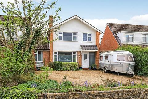 4 bedroom detached house for sale, Sycamore Close, Romsey, Hampshire, SO51