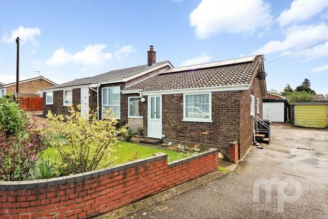 2 bedroom semi-detached bungalow for sale, St. James Way, Norwich NR15