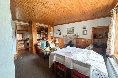 2 bedroom cottage for sale, Camustianavaig IV51
