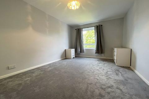 2 bedroom flat to rent, Bonnington House , Mulgrave Road, Sutton, Surrey, SM2