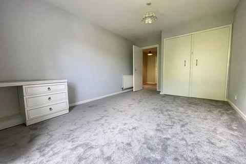 2 bedroom flat to rent, Bonnington House , Mulgrave Road, Sutton, Surrey, SM2