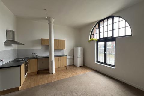 1 bedroom flat to rent, High Flags, Wincolmlee, HU2