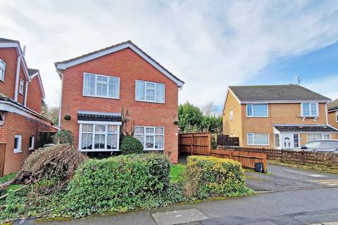 11 Greenway, Warwick, CV34 5SG