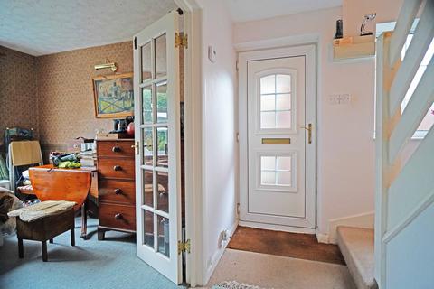 11 Greenway, Warwick, CV34 5SG