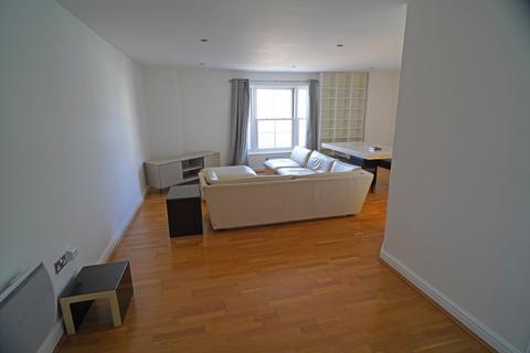 2 bedroom penthouse to rent, Dale Street, Leamington Spa, CV32