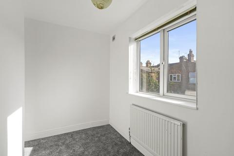 2 bedroom flat for sale, Chapter Road, Dollis Hill, NW2