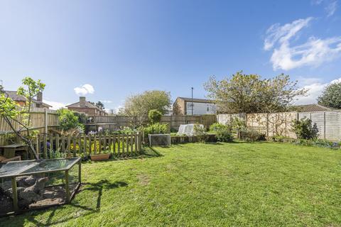 14 Leaside Way, Southampton, SO16 3DU