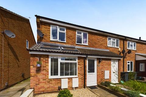 3 bedroom end of terrace house for sale, Leven Close, Longlevens, Gloucester, Gloucestershire, GL2