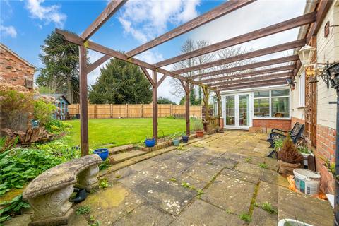 2 Chestnut Close, Digby, Lincoln, LN4 3LP