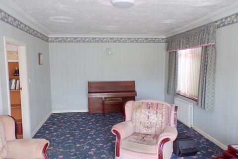4 bedroom chalet for sale, Littlecroft Avenue, Bournemouth, Dorset