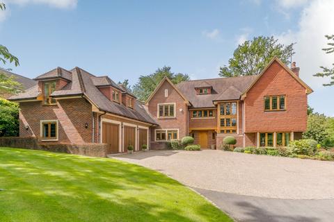 6 bedroom detached house to rent, Mill Lane, Chalfont St. Giles, HP8