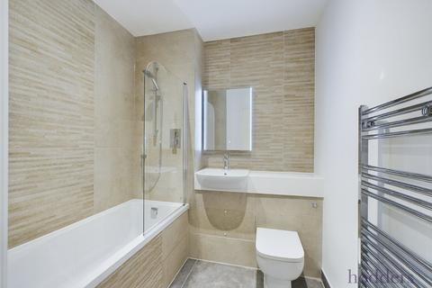 undefined, London Road, Staines-upon-Thames, Surrey, TW18