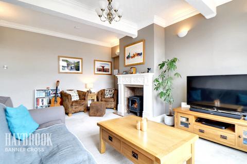 5 The Quadrant, Sheffield, S17 4DB