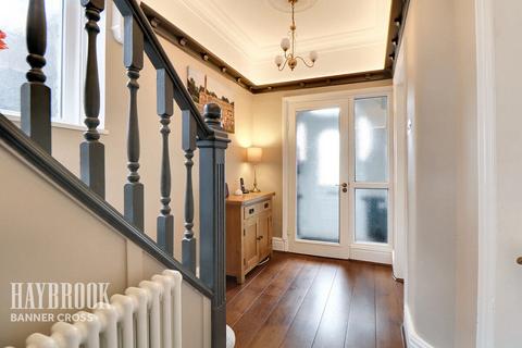 5 The Quadrant, Sheffield, S17 4DB