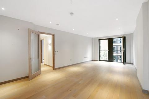 3 bedroom apartment to rent, Ram Quarter London SW18
