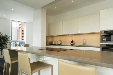 2 bedroom flat to rent, Pinto Tower, London SW8