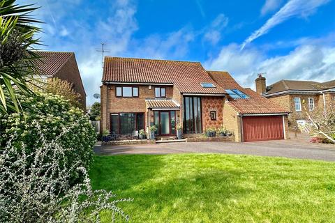 5 bedroom detached house for sale, Compton Drive, Eastbourne, East Sussex, BN20