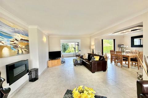 5 bedroom detached house for sale, Compton Drive, Eastbourne, East Sussex, BN20