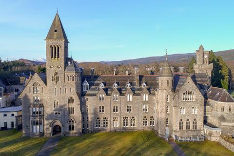 2 bedroom apartment for sale, Flat 9, The Old School The Highland Club St. Benedicts Abbey, Fort Augustus, PH32 4BJ