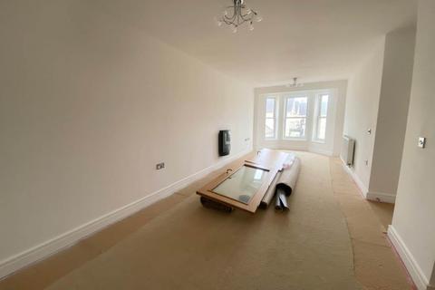 2 bedroom flat to rent, Clarence Road North, Weston-super-Mare, North Somerset
